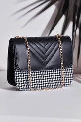 Shoulder Bag ChevronFlap - Black